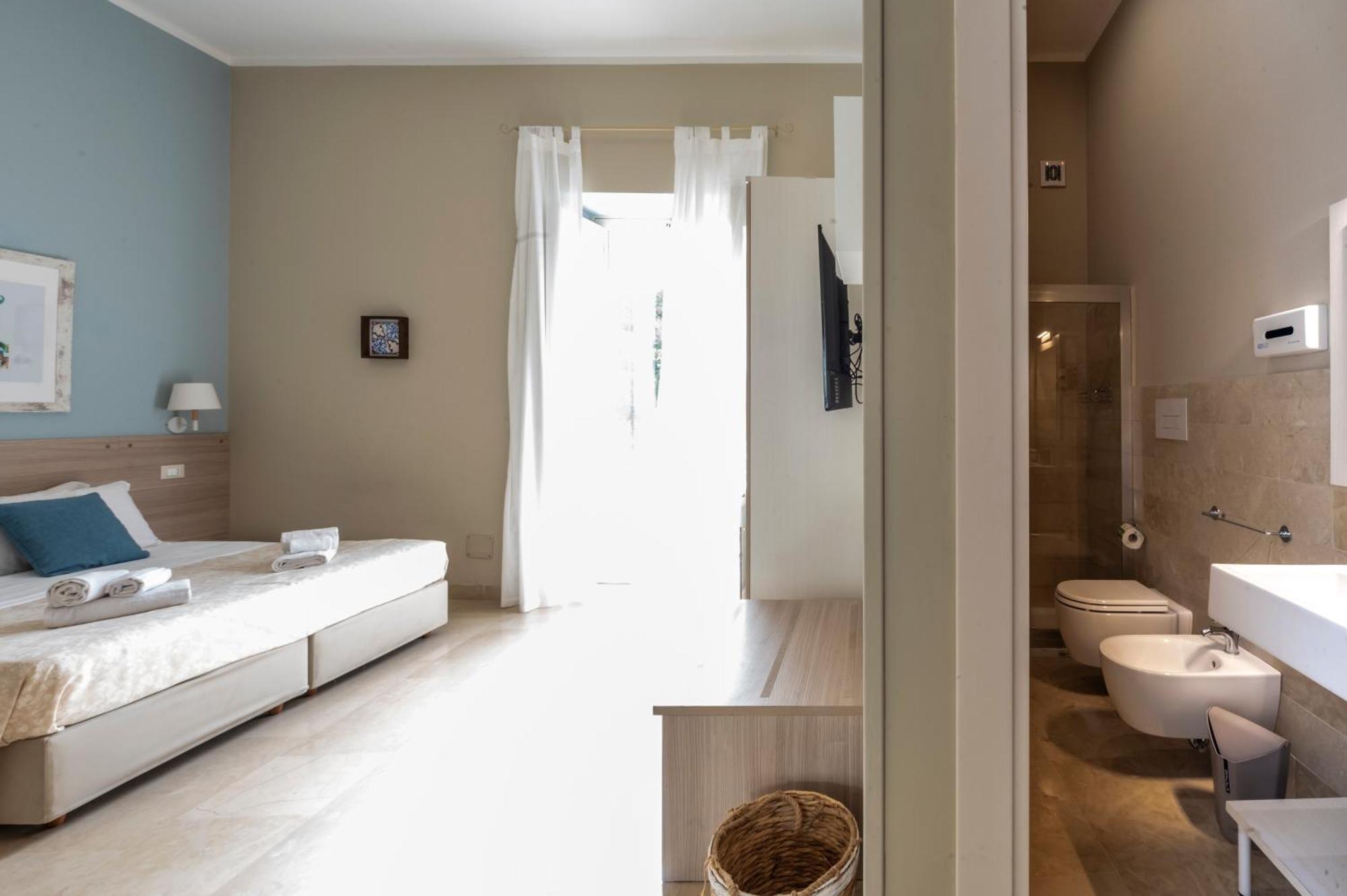 Le Mura - Charme Rooms トラーパニ エクステリア 写真